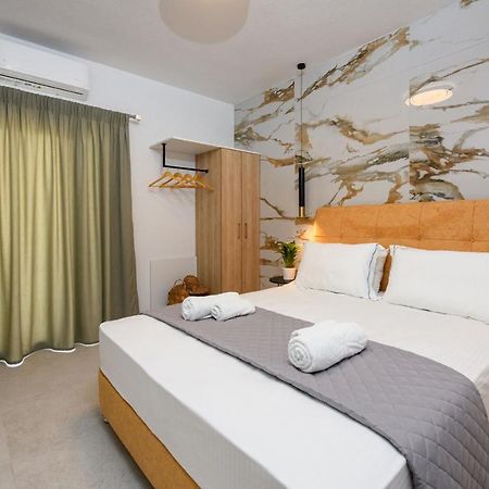 Luxury Sirens Fresh Apartment ลีเมนาส ภายนอก รูปภาพ
